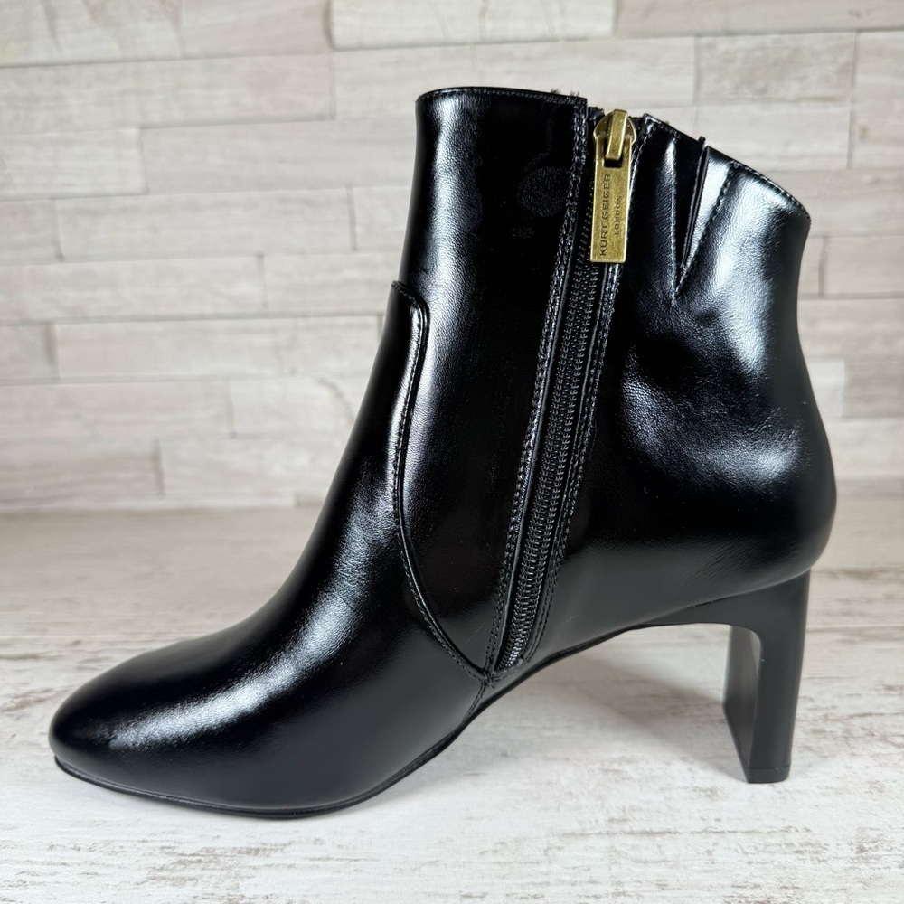 Kurt Geiger London Black Chelsea Square Toe Eagle Head Leather Boots 36.5 -6.5US - Picture 11 of 15